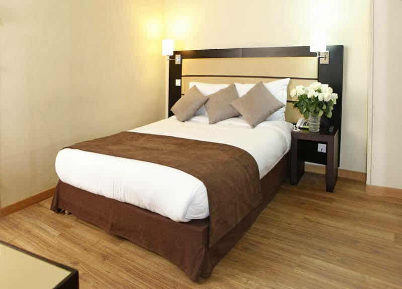 Sure Hotel By Best Western Paris Gare Du Nord מראה חיצוני תמונה
